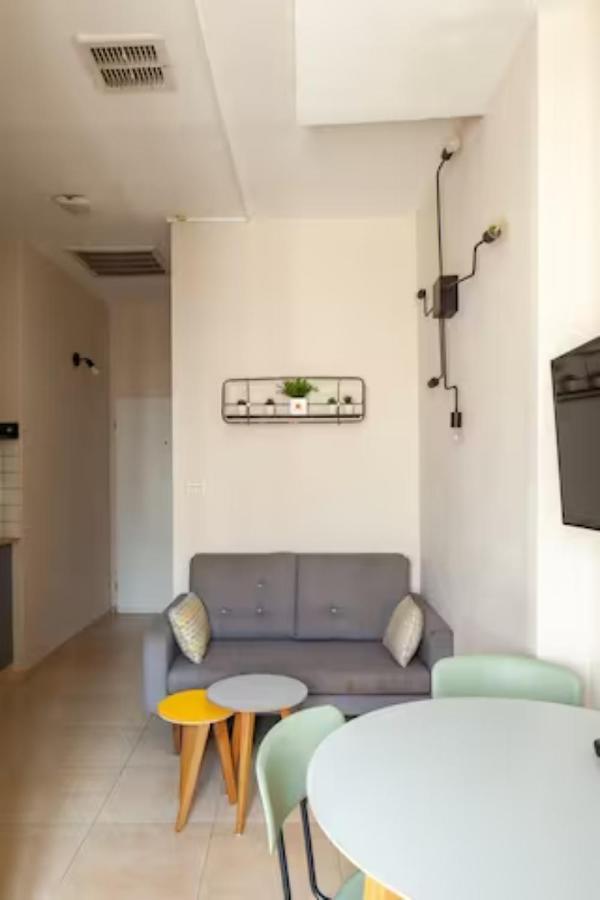 Ourplace Nachalat Binyamin Tel Aviv Esterno foto